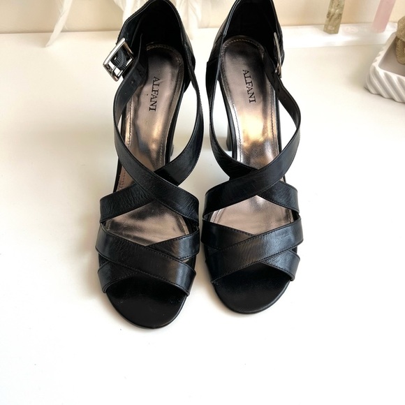 Alfani  Women Black LeatherStrap Sandals - Picture 6 of 10